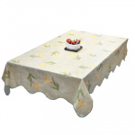 Скатерть виниловая на фланелевой основе с каймой 47"*60" (120*152см) арт.CHB138A-70 VETTA