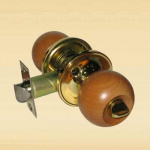 Замок KORAL 6072 wb/pbbk св. дерево/золото без ключа 6871