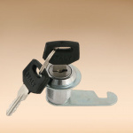 Замок для щитков 20"