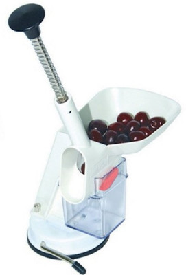 Косточка удалитель косточковыдавливатель Аксион О-11 из вишен