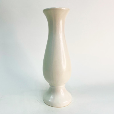 Ваза Кармен белая 683192 Ваза Кармен белая 683192