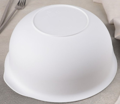 Чаша 3л Классик пластик белый М7668